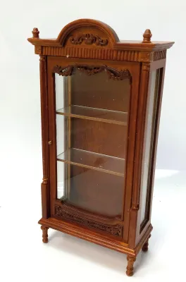 Produktbild von Vitrine aus Holz, Nussbaumfarbig, Für 1:12 Puppenstuben. 16,2x8x3,6 cm.