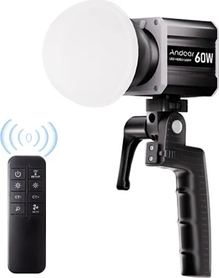 Obrázek produktu pro Andoer Tříbarevné LED video světlo, 60 W, COB foto světlo, 2800 K-6800 K, stmívatelné, s LCD displejem, 9 efekty, speciálními efekty, systémem ovládání ventilátoru s rukojetí reflektoru a dálkovým ovládáním pro živé vysílání, domácí studio, komerční fotografie