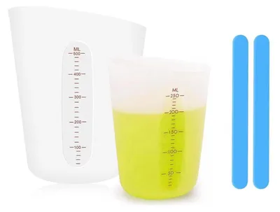 Obrázok produktu pre Sada silikónových odmerných nádob s miešacími tyčinkami, 4-dielna, objemy 250 ml a 500 ml, vhodná na epoxidovú živicu a do kuchyne