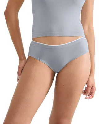 Productafbeelding van sloggi 2-pack GO Sense hipster, met een modern, minimalistisch design. Zeer zacht en comfortabel, met een klein, opgestikt logo boven de beenopening