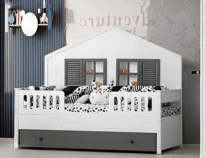 Obrázek produktu pro Elegantní světlá dětská postel: stylové vybavení dětského pokoje