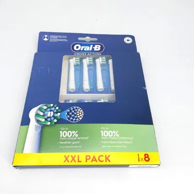 Produktbild von Oral B Cross Action Elektrische Zahnbürstenköpfe Packung mit 8 Oral