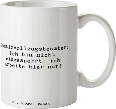 Produktbild von Mr. & Mrs. Panda Kaffeetasse Spruch Justizvollzugsbeamter - Weiß - Geschenk, Empathie, Betreuung, Tasse, Ich bin nicht eingesperrt, Geschenke mit Herz, Berufsgestaltung