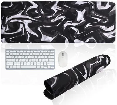 Immagine prodotto di Tappetino per mouse da gaming Ibencoa® XXL, 800 x 300 x 3 mm – Tessuto in microfibra con base in gomma antiscivolo, motivo geometrico, nero, confezione singola