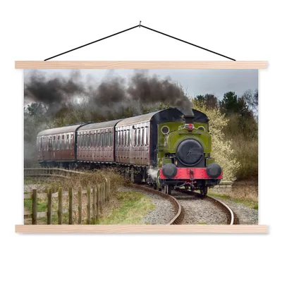 Produktbild von MuchoWow® Textilposter Ein herannahender Dampfzug 120x80 cm mit holzfarbenen Rahmen - Aufhängeset