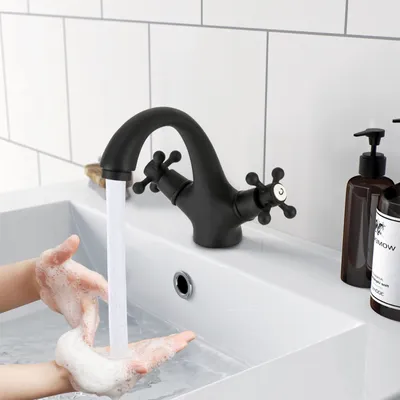 Obrázek produktu pro dvouramenná mosazná kohoutková baterie z nerezové oceli pro kuchyň a koupelnu (černá)