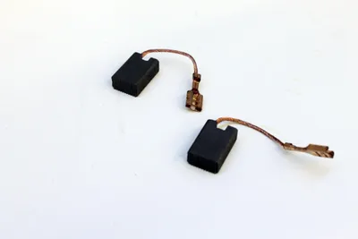 Produktbild von Scheppach Kohlenbürsten 19,7x13.3x7.4mm (1Satz=2Stück) Schleifkontakte für SCHEPPACH HS 100s - Tischkreissäge Kreissäge