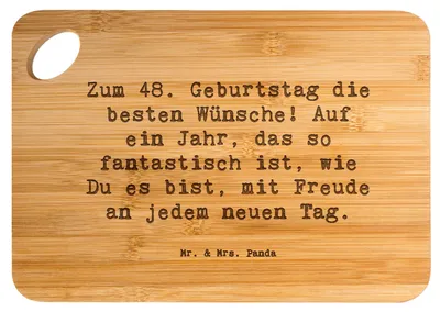 Produktbild von Mr. & Mrs. Panda Hackbrett Spruch 48. Geburtstag - Transparent - Geschenk, Holzbrett, Glückwunsch, Happy Birthday, Frühstücksbrettchen, Frühstücksbrett, Lebensjahr feiern
