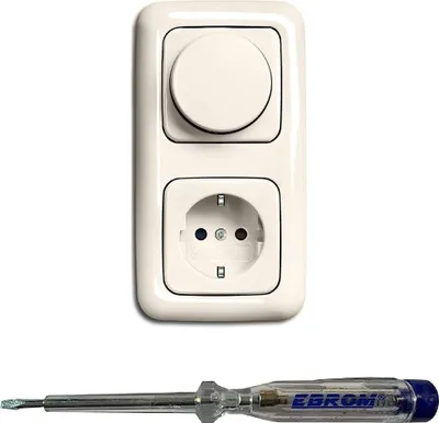 Produktbild von Busch Jäger 6523U-102 LED Drehdimmer Dimmer + Scheibe 2115-212 und Steckdose mit Kinderschutz 20EUCKS-212 in DURO2000 cremeweiß glänzend inkl. EBROM Phasenprüfer zur Montage der Geräte (6523 U – 102)