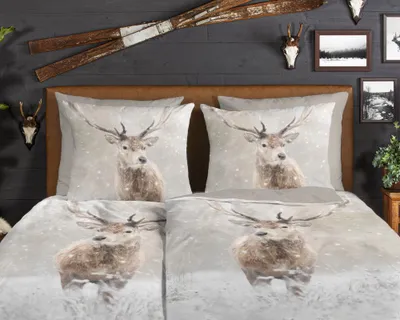 Produktbild von Duvet cover Good Morning 135x200 + 1* 80x80 cm - deers in winter landscape