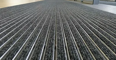 Produktbild von Aluminium Fußmatte mit Textileinlage, Clean Ryps 100x80 cm, schwarz, Höhe 12 mm