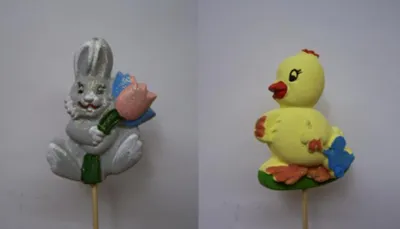 Image de lapin / poule sur une pique