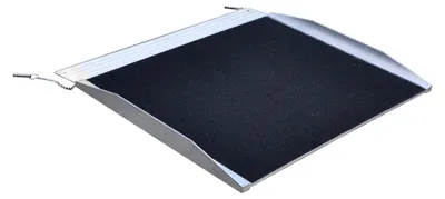 Produktbild von Aluminium Rollstuhlrampe Auffahrrampe für Rollstühle und Rollatoren 91 cm