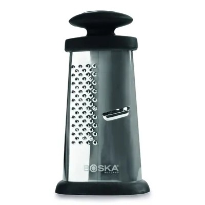 Obrázok produktu pre Boska Trio Formaggio / Tri strúhadlá na syr / Nerezová oceľ / Plast / Čierna / Strieborná / 160 x 85 x 50 mm