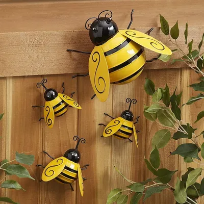 Produktbild von 4 Stk. Metall Biene Wanddeko - 3D Eisen Wanddekoration Skulptur für Garten & Außenbereich
