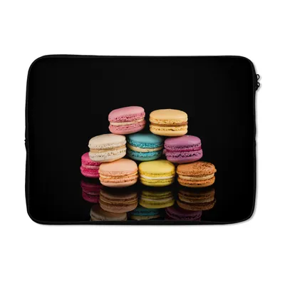 Produktbild von MuchoWow® Laptop Hülle 14 ZollMakronen auf schwarzem Hintergrund Laptoptasche - Laptoptasche - Stoßsicher - Schutzhaube