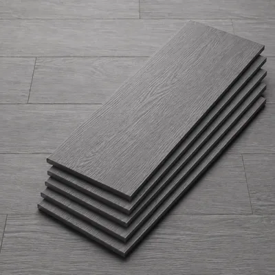 Image de QEENTOE : Dalles de sol en PVC vinyle adhésives, pose facile, imperméables et antidérapantes, couleur gris clair imitation bois (36 pièces, 5,02 m²), Image générée par une IA