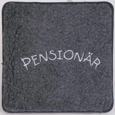 Produktbild von Schurwoll-Sitzkissen mit Einstickung - Pensionär - 30011
