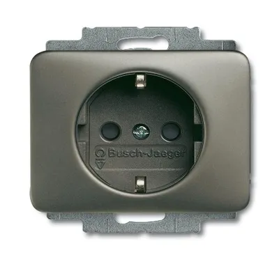 Produktbild von Busch Jäger BJ Alpha Nea Platin Steckdose Schalter Wippe Rahmen Dimmer Abdeck E8(Steckdose mit Kinderschutz 20 EUCKS-20)