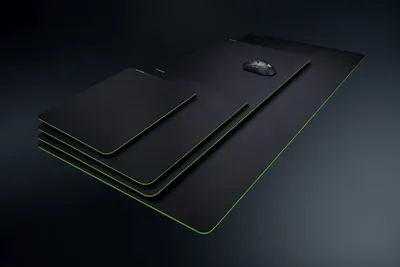 Produktbild von Razer Gigantus V2 - Large, Schwarz, Grün, Einfarbig, Gummi, Anti-Rutsch-Basis, Gaming-Mauspad
