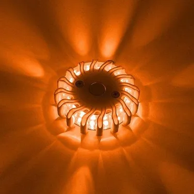 Image de Lampe LED orange à minuterie – 9 heures – magnétique – étanche – à piles