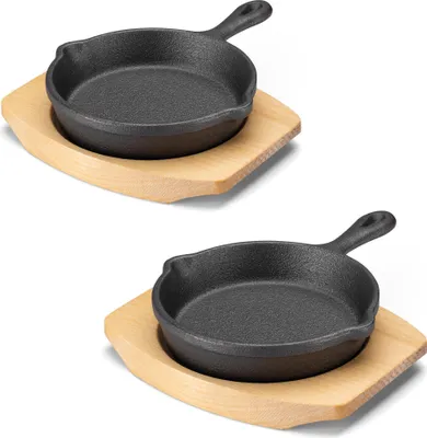 Obrázok produktu pre Navaris 2x liatinov panvica mal s drevenm stojanom - 10,2x2,5cm liatinov panvica na servrovanie - liatinov panvica s povrchovou pravou - mal panvica na vypranie