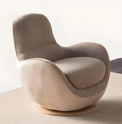 Immagine prodotto di Elegante poltrona in Pelle finta – Per sedersi con eleganza e comodità.