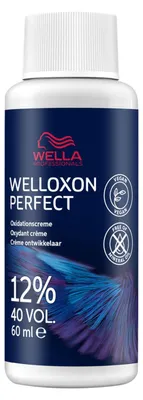 Productafbeelding van Wella WELLOXON PERF, vloeistof, 60 ml, fles, geschikt voor alle haartypes, ingrediënten: Aqua / Water / Eau, waterstofperoxide, Cetearyl Alcohol, Sodium Cetearyl Sulfate, minerale olie /...