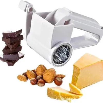 Immagine prodotto di Grattugia compatta con manovella per formaggi a pasta dura