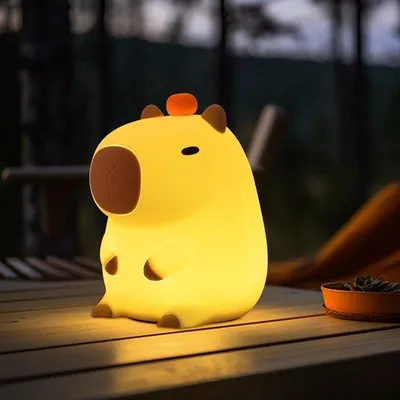 Produktbild von Kinder-Dim-Nachtlampe aus Holz mit Capibara-Design
