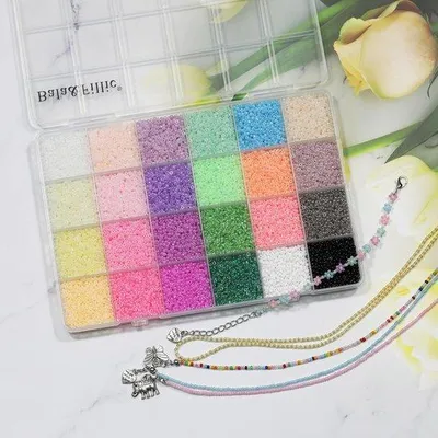 Image de Petites perles de verre 11/0, 24 couleurs, 14 400 pièces, perles pour bijoux