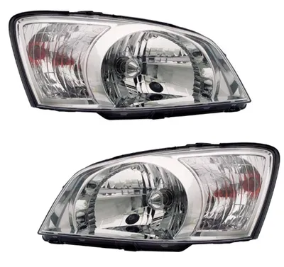 Produktbild von TYC Scheinwerfer Set für Hyundai Getz TB 8/2002-8/2005 H4 Halogen LWR