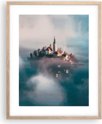 Produktbild von Gerahmtes Poster - Rahmen in heller Eiche - Alpen Bled Kirche - 40x50 cm - Wand Bild - Wanddeko - Wandbilder - Wandposter - Bilderrahmen - Bilder - Kunstdruck - Wandbild - P2NPA40x50-4130