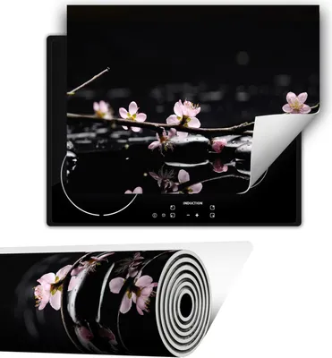 Produktbild von Herdabdeckplatte abdeckung Glaskeramikkochfeld abdeckplatte 80x52 cm Anti Rutsch Matte Aufrollbar, Schwarz Blumen