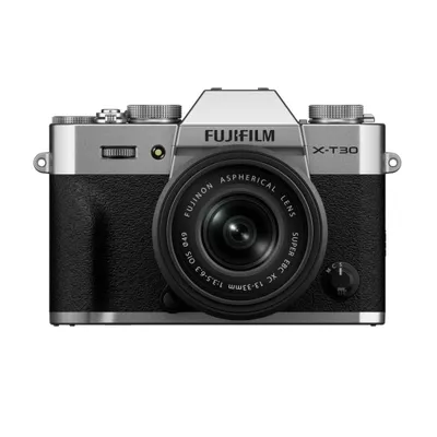 Produktbild von Fujifilm X -T30 III + XC 13-33mm, 26,1 MP, 9600 x 2160 Pixel, X-Trans CMOS 4, 6.2K, Touchscreen, Silber, Schwarz