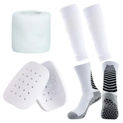Imagen del producto de INF Juego de espinilleras de fútbol con concha dura, correa elástica y calcetines antideslizantes — manga con bolsillo para protección 360° Blanco