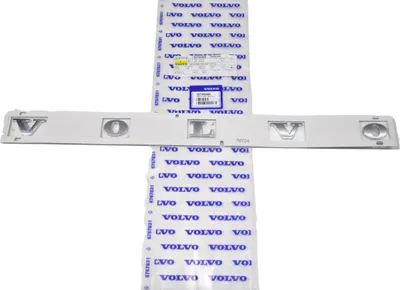 Obrázek produktu pro Emblém na zadních dveřích VOLVO XC40 30796589 OE