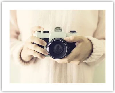 Produktbild von Poster - Poster ohne Rahmen - Die Kamera Retro Fotografie - 50x40 cm - Wand Bild - Wanddeko - Wandbilder - Kunstposter - Wandposter - Bilder - Kunstdruck - Wanddekoration - Wandbild - P2XAA50x40-4930