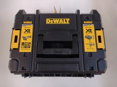 Immagine prodotto di Smerigliatrice angolare a batteria DeWalt DCG405P3-QW