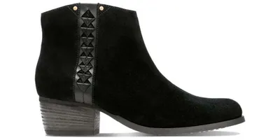 Imagen del producto de CLARKS - Botas de cuero color marrón claro (fawn) para mujer, modelo Maypearl, color negro, con cremallera, talla 36