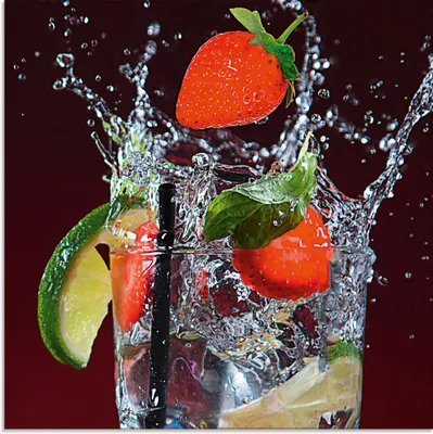Produktbild von ARTland Glasbild Frischer Fruchtcocktail I Größe: 50x50 cm