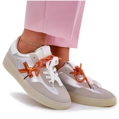 Produktbild von Niedrige Damen Sportschuhe Silberne Zelevelis 39