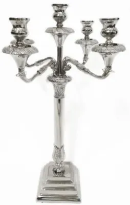 Produktbild von Casa Padrino Barock Kerzenständer Silber 45 x 45 x H. 69 cm - Wunderschöner 5-flammiger verchromter Edelstahl Kerzenhalter im Barockstil