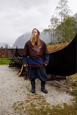 Produktbild von Wikinger Gugel aus Wolle "Bjomolf" Braun