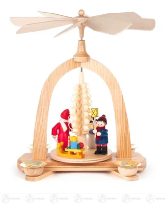 Zdjęcie produktu dla Piramida „Okres świąteczny”, na świece o średnicy 14 mm Szerokość x wysokość x głębokość 19 cm x 24 cm x 21,5 cm NOWOŚĆ