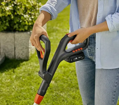 Image de Coupe-bordures sans fil ComfortCut 23/18V P4A Ready-To-Use Set de Gardena