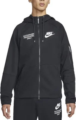Produktbild von Nike Bekleidung, Schwarz, gefertigt aus 71% Baumwolle und 29% Polyester