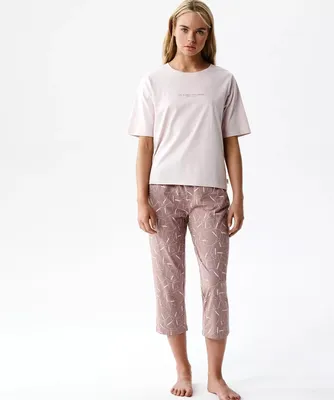 Productafbeelding van Damespyjama Atlantic roze met modieus dessin, gemaakt van 100% katoen, maat S