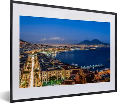 Produktbild von MuchoWow® MuchoWow® Gerahmtes Poster Architektur - Vulkan - Nacht - Italien 40x30 cm - Poster mit zchwarzem Bilderrahmen - Bilderrahmen - Poster im Rahmen