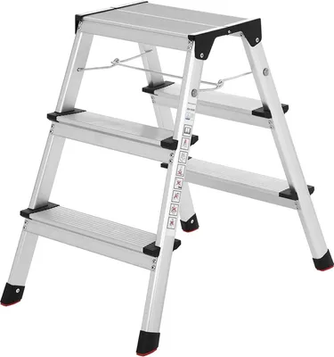 Productafbeelding van Famanu, huishoudtrap - Aluminium - Zwart-zilver - 3 treden